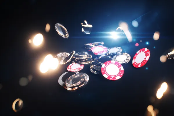 Một cô gái mỉm cười khi chơi game trên laptop với các biểu tượng casino xung quanh, thể hiện bộ sưu tập trò chơi đa dạng của F8BEF2.